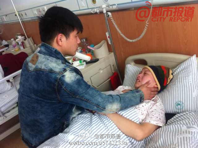愛(ài)情的力量,人間自有真情在,這輩子 我一定要娶你為妻：小伙辭職照顧癌癥晚期女友！真心感動(dòng)了